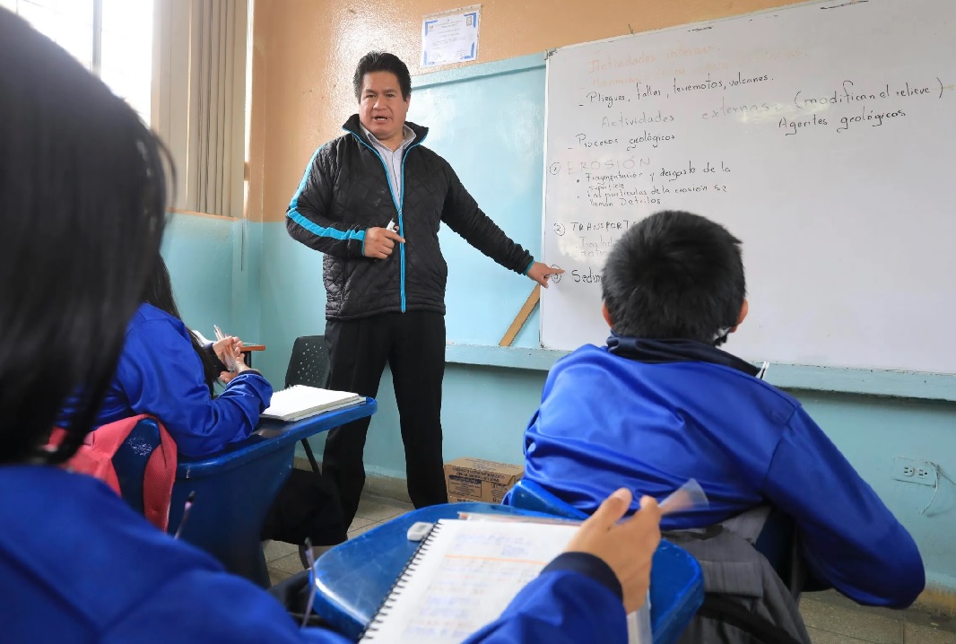 A propósito de la crisis energética y de los apagones, el Ministerio de Educación emitió nuevas disposiciones para las clases.