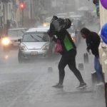 Este viernes 27 de septiembre se reporta la presencia de fuertes lluvias acompañadas también de tormentas eléctricas.