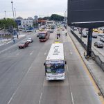 Guayaquil: 14 cooperativas trabajan en medio del paro parcial