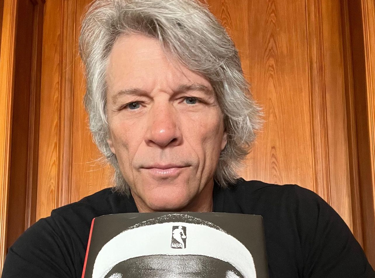 Jon Bon Jovi salva a mujer del suicido en Estados Unidos