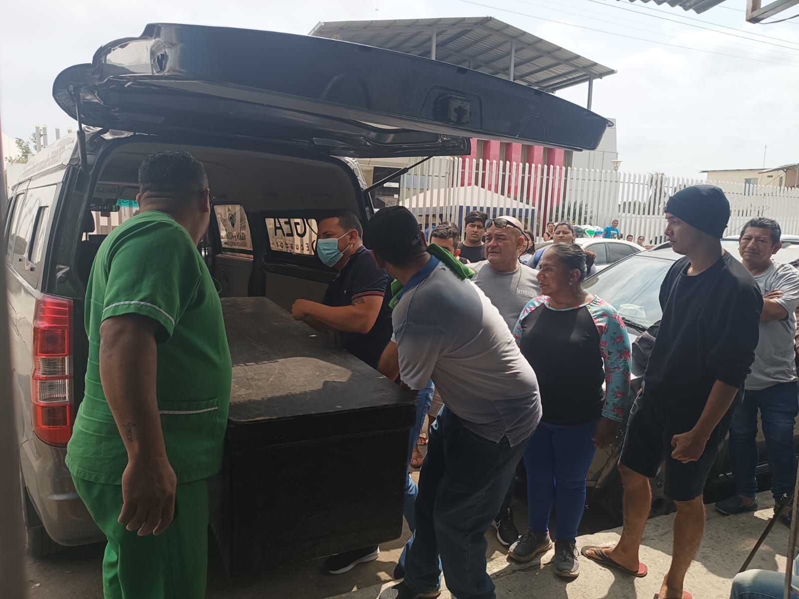 Manta: murió el tercer disparado en parrillada