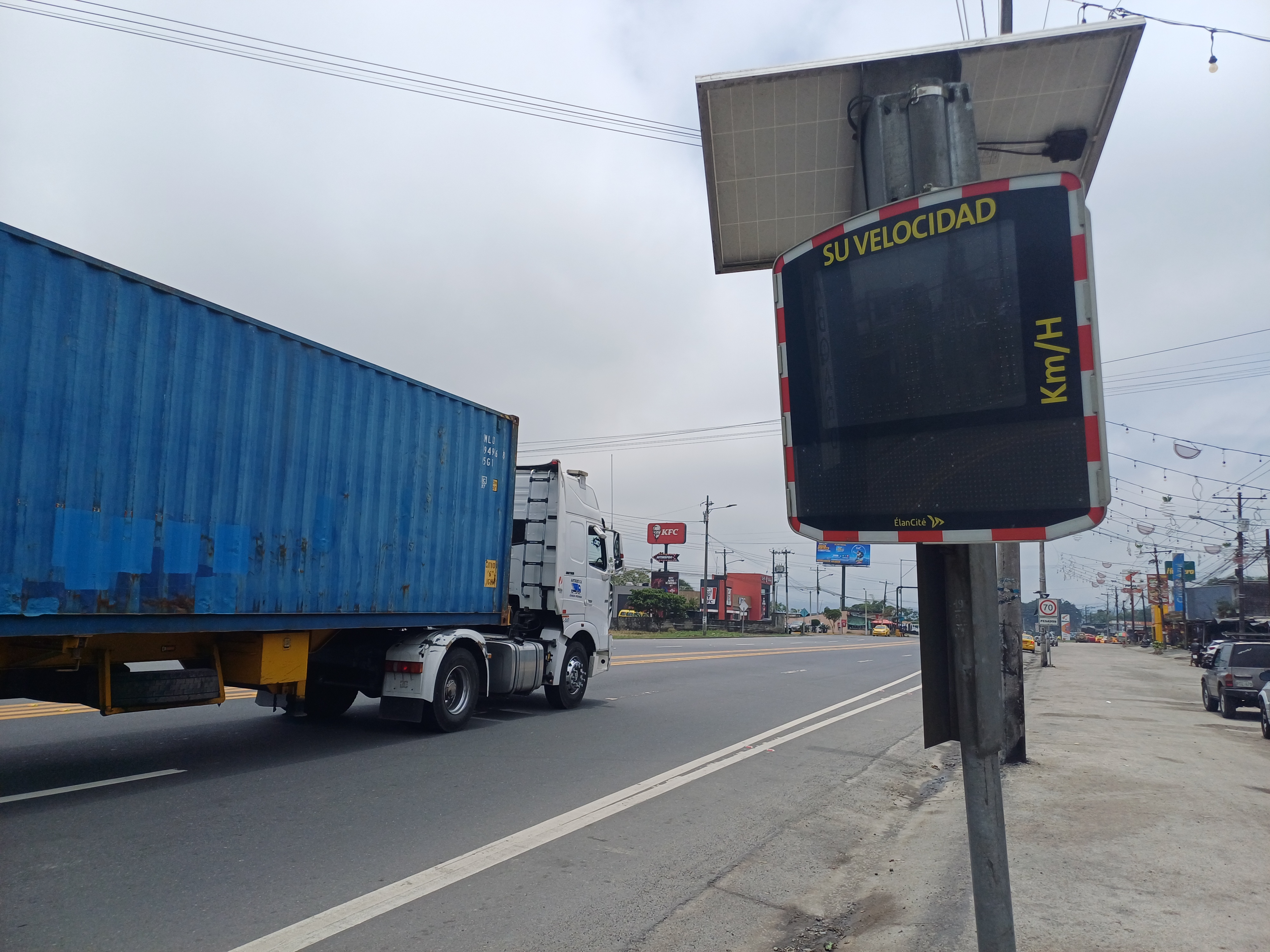 Santo Domingo: Prefectura exige a empresa municipal el retiro de radares viales