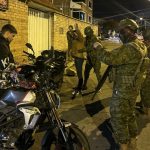 Toque de queda en Ecuador es oficial, pero en seis provincias y un cantón de Azuay