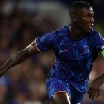 Moisés Caicedo vuelve a la capitanía el Chelsea