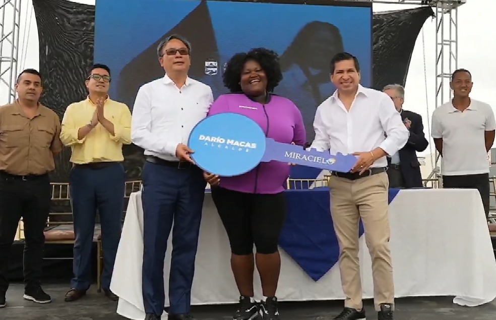 Lisseth Ayoví recibe una casa por su participación en París 2024
