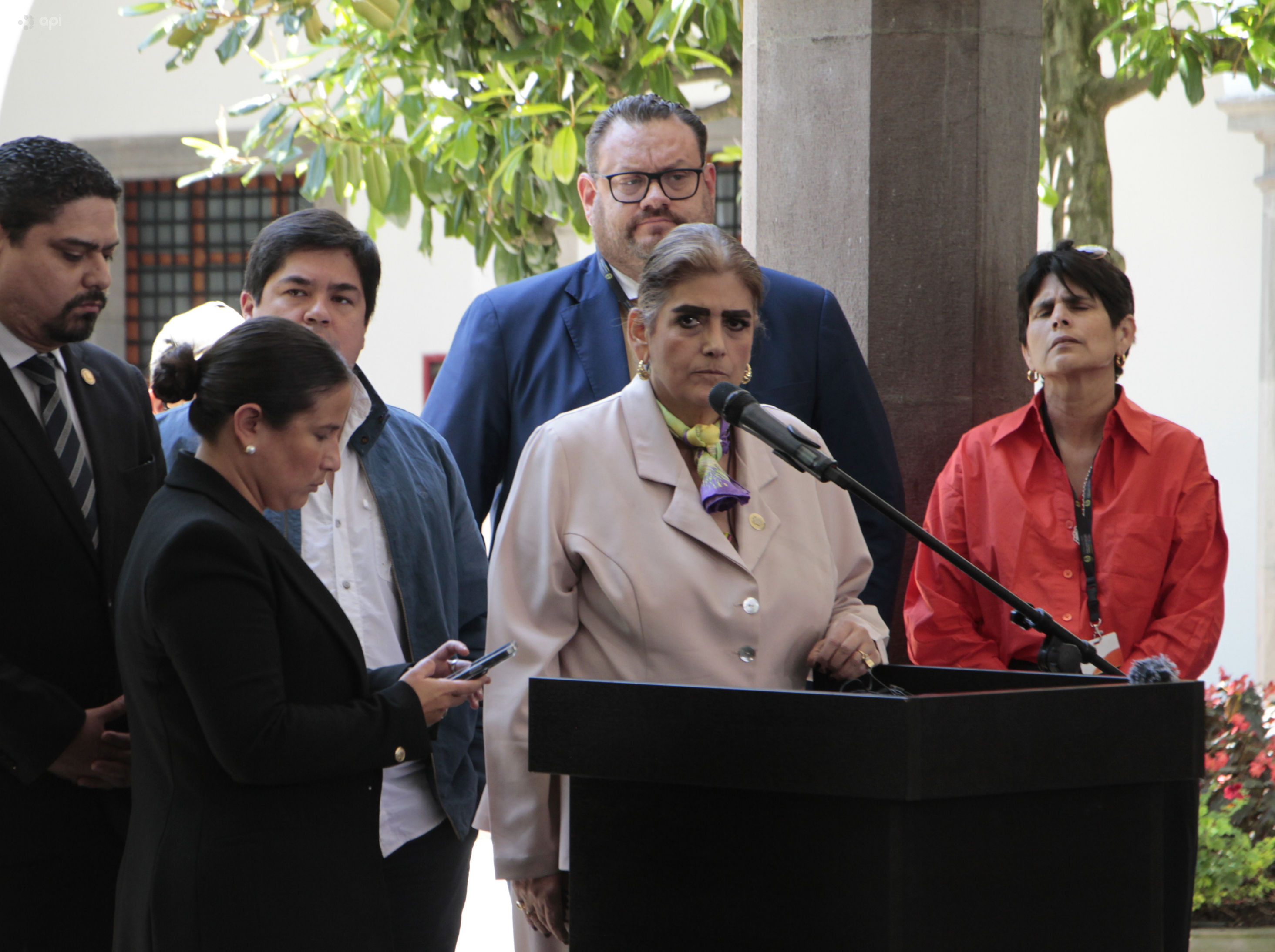 Mónica Palencia, ministra del Interior, es ingresada en un hospital