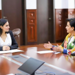 canciller denuncia a Verónica Abad