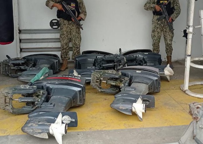 Cinco motores fuera de borda se incautaron durante un operativo realizado  durante el último fin de semana.