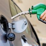 Desde este sábado 12 de octubre y por un mes rigen nuevos precios en las gasolinas Ecopaís, Extra y Súper, en el Ecuador.