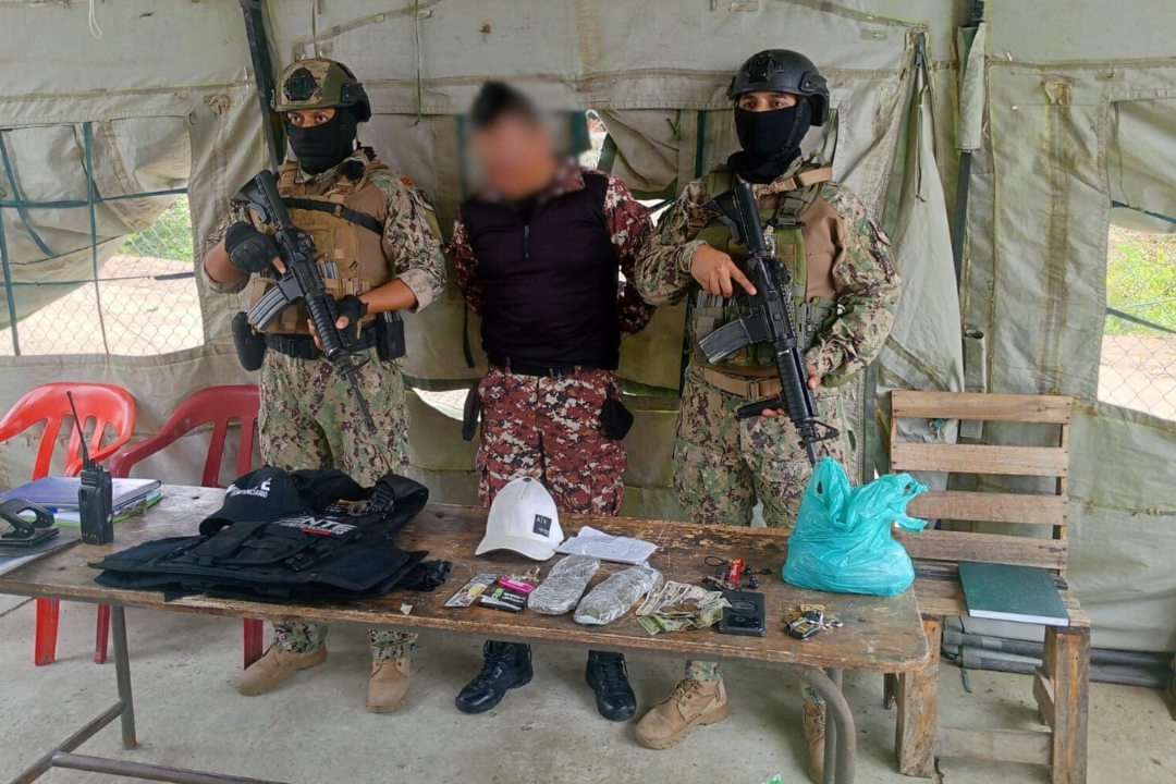 Guía penitenciario de la cárcel de Bahía, detenido por intentar ingresar droga al reclusorio