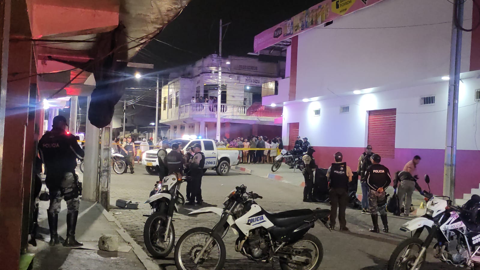 Un asesinato se registró en el centro del cantón Jaramijó la noche del sábado 12 de octubre del 2024 y causó alarma en la ciudadanía.