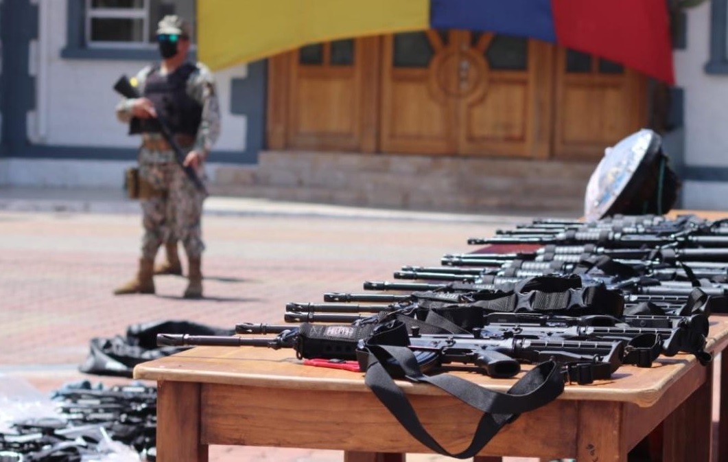 Un cargamento de armas de grueso calibre incautado en las Islas Galápagos pasará a manos del Bloque de Seguridad.