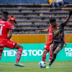 El Nacional derrotó a Barcelona SC en Quito