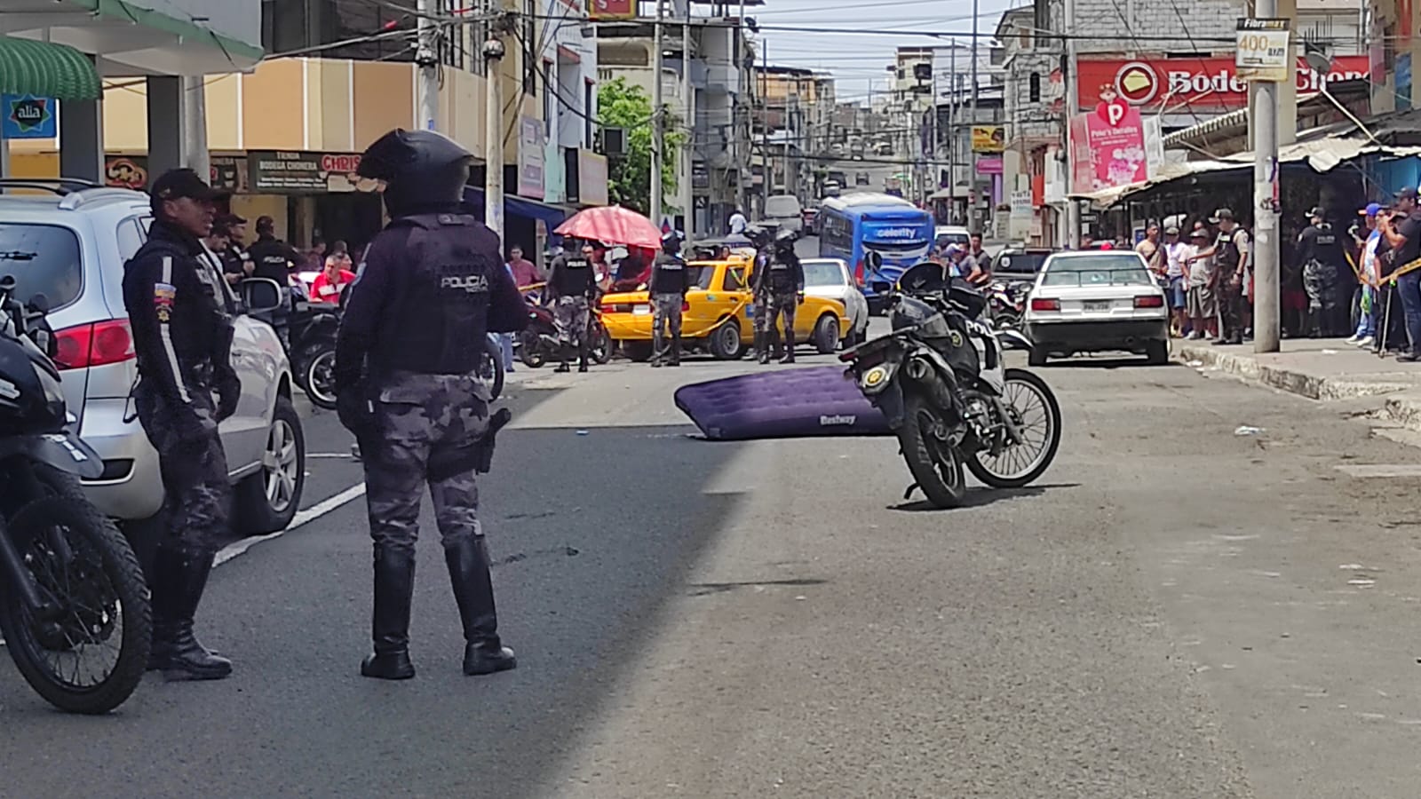 crimen en pleno centro de Manta