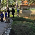 Cocodrilo devoró a un hombre dentro de un lago, todo quedó grabado