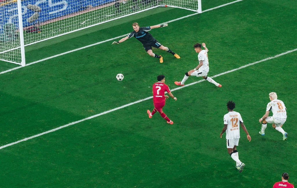 Durante su visita a Londres, al equipo alemán Bayer Leverkusen le fue muy mal este martes 5 de noviembre del 2024.