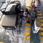 El secuestro de una mujer se registró en una gasolinera ubicada en el sector El Guayacán, en Quevedo, provincia de Los Ríos.