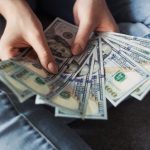 Las autoridades determinaron dos mecanismos para otorgar alivio financiero a quienes tengan créditos con saldos vencidos.