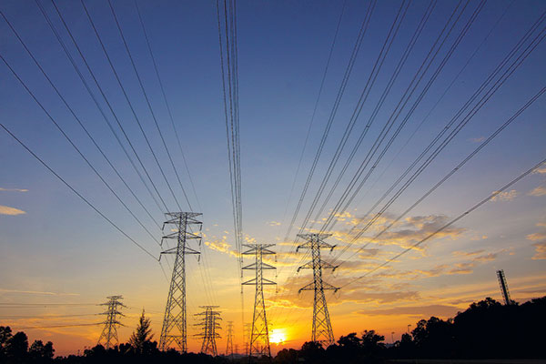 Ecuador recibirá energía eléctrica de Colombia