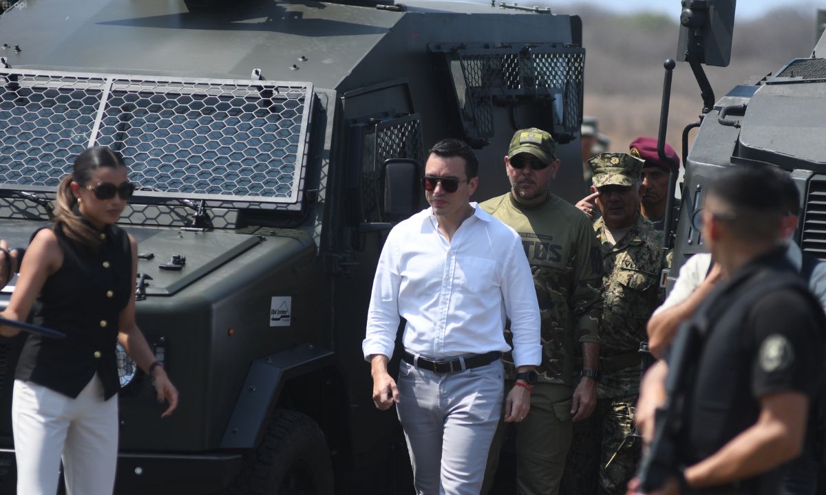 Daniel Noboa ordenó el despliegue de mil militares en El Oro
