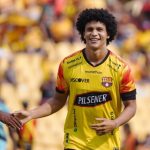 El jugador venezolano Eduard Bello no está en los planes del cuerpo técnico ni de la directiva de Barcelona SC en el 2025.