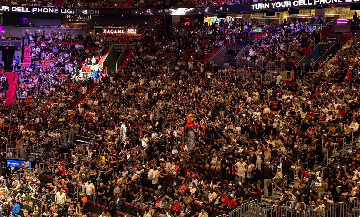 El Kaseya Center vibró con un partidazo que se llevó Sacramento
