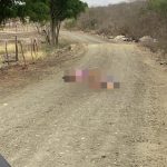 Los cadáveres de dos mujeres aparecieron en medio de una vía lastrada, en la parroquia La Pila, del cantón Montecristi.