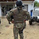 Militares allanan talleres mecánicos usados para actividades ilícitas