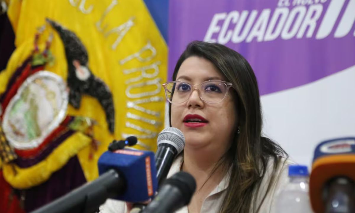 "Pudiendo humillar públicamente al Régimen, decido no hacerlo", Andrea Arrobo, exministra de Energía