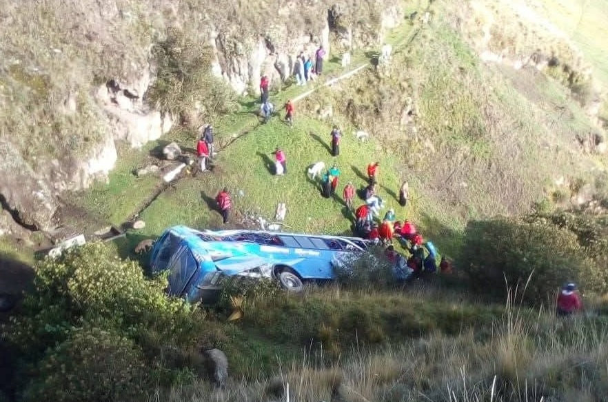 Tres personas fallecieron producto de un accidente de tránsito registrado la mañana de este jueves 26 de diciembre del 2024.