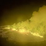 volcán en erupción