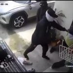 Violento intento de secuestro quedó grabado por cámaras de seguridad
