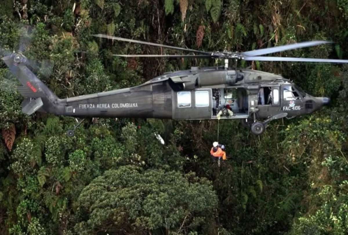 Diez personas murieron durante accidente aéreo en Colombia