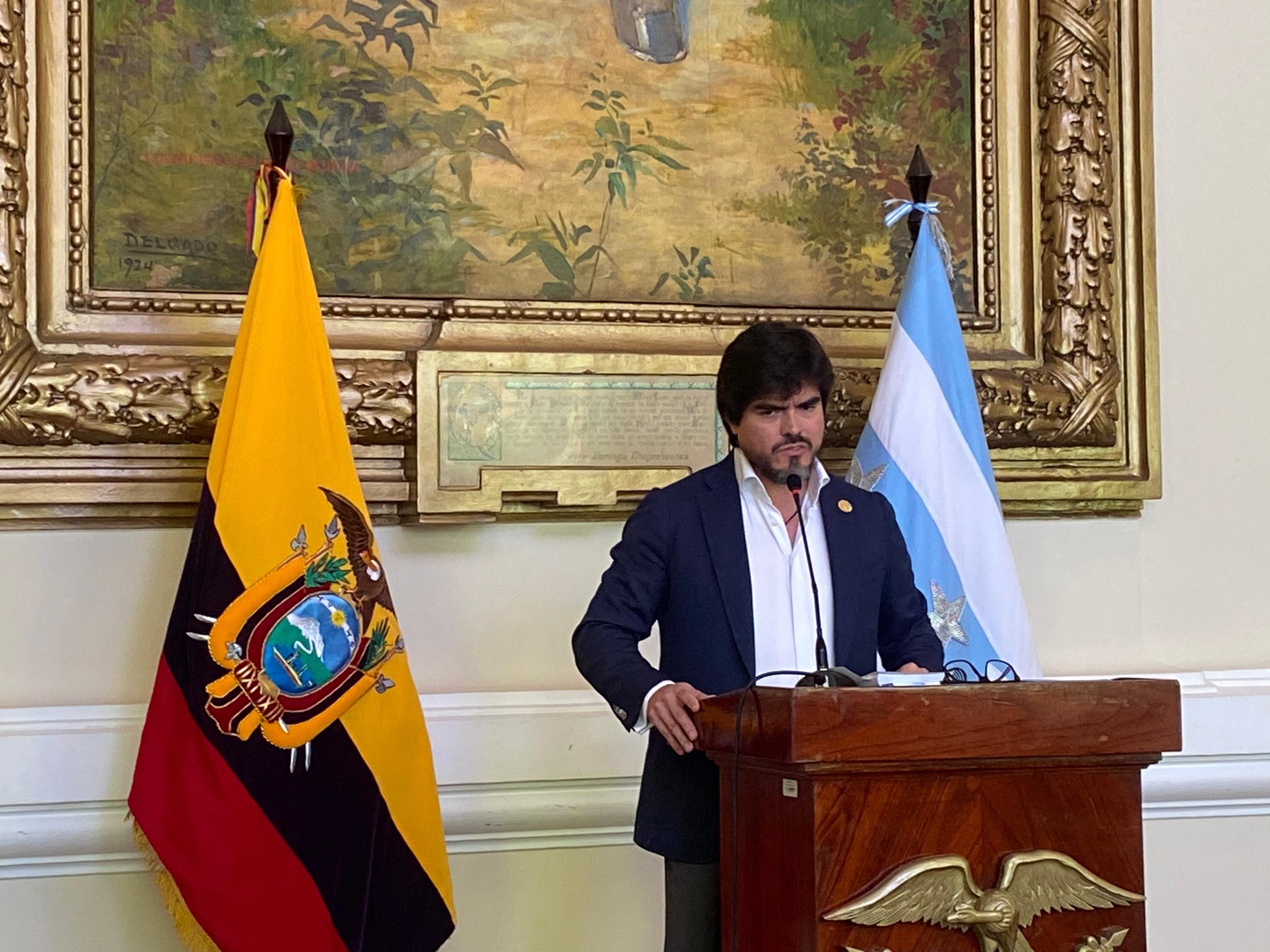 Daniel Noboa designó a Sariha Moya como vicepresidenta