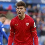 Kike Salas, jugador del Sevilla FC, detenido por forzar tarjetas amarillas para apuestas ilegales