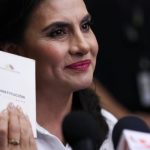 La distancia entre la vicepresidenta Verónica Abad y el Presidente de la República Daniel Noboa aumenta cada día más.