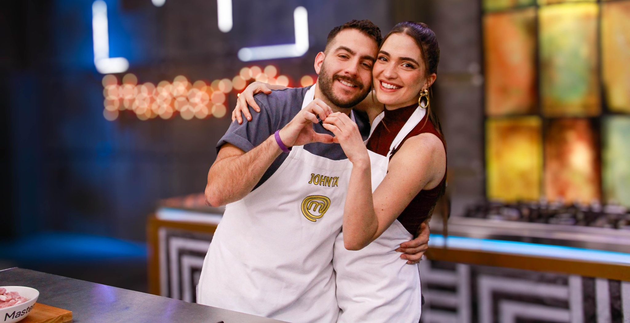 Shany Nadan y Johnta ya no esconden su amor.
