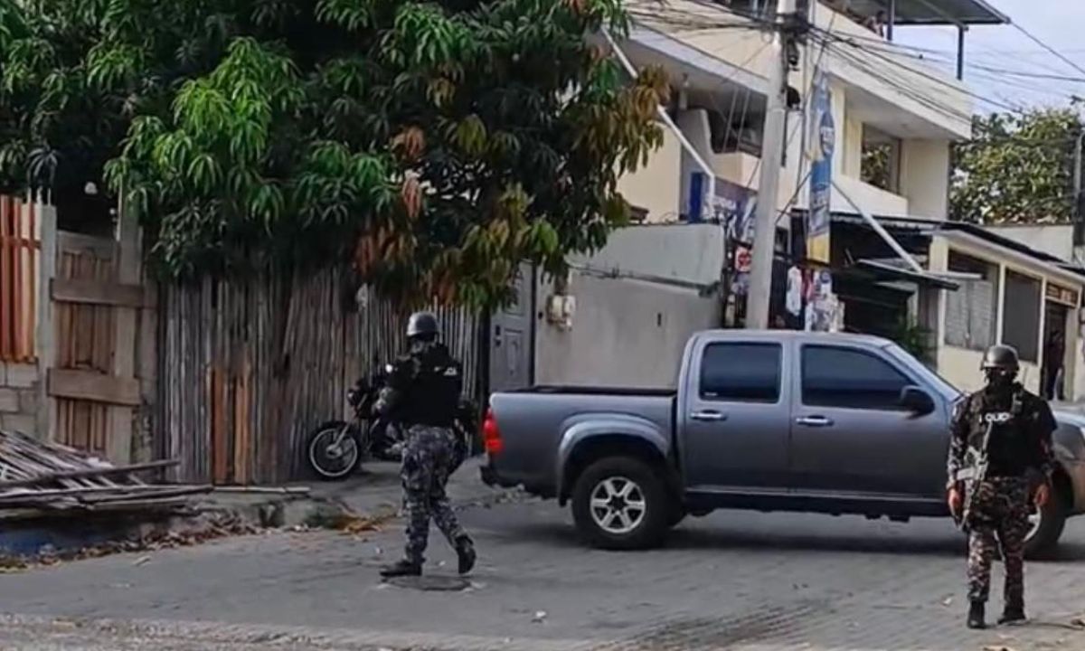 Una mujer sufrió atentado a balas en el barrio Ursa de Manta, Manabí