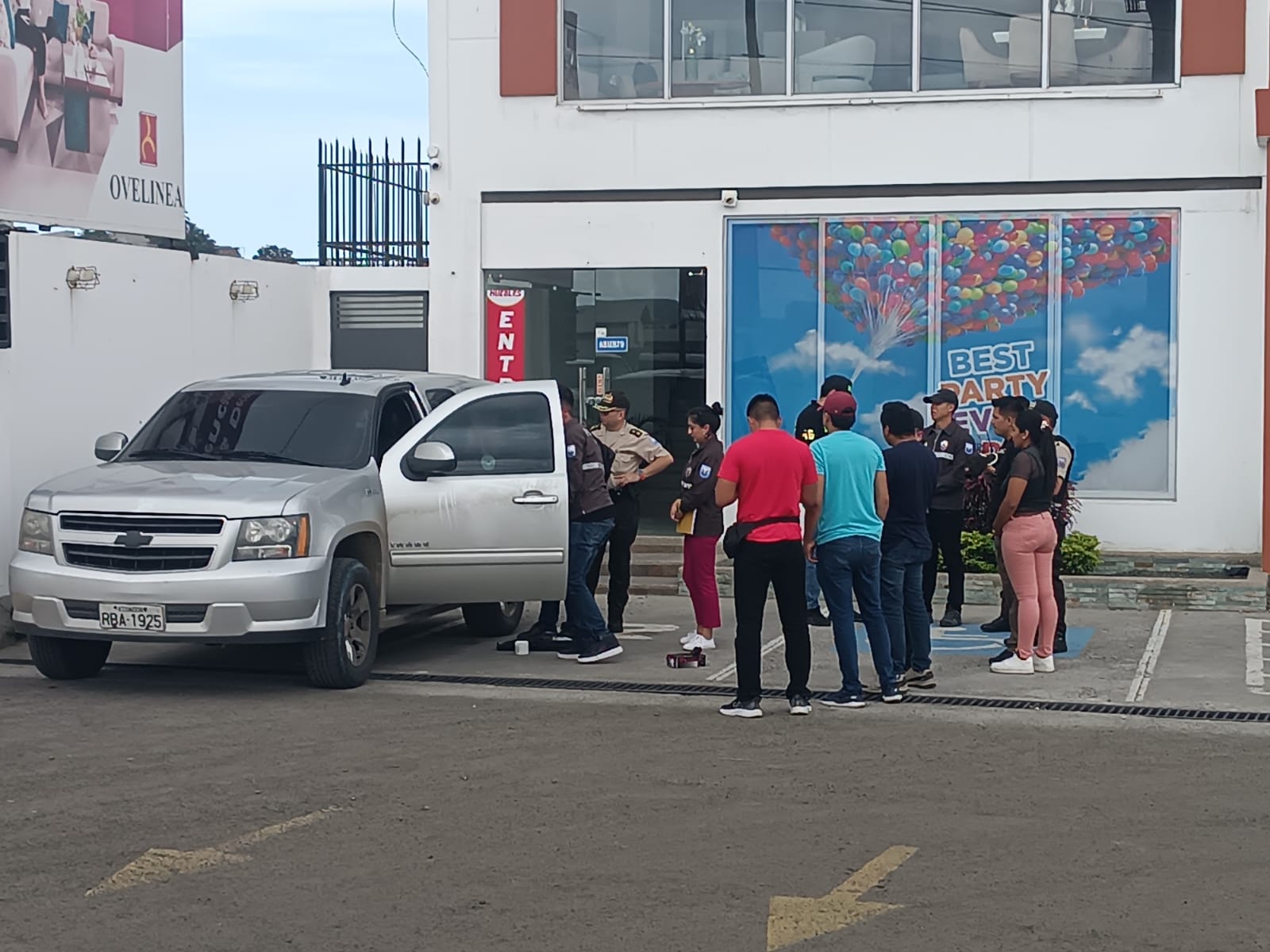 Un bebé y dos adultos fueron asesinados en Manta, Manabí