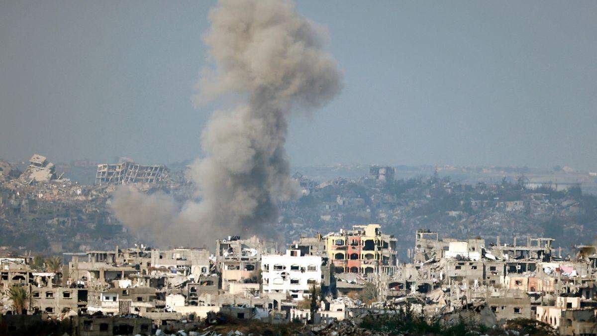 Hamas pospuso la próxima liberación de rehenes prevista para el sábado, alegando que Israel incumplió los términos del acuerdo alcanzado entre ambas partes. Mientras la incertidumbre crece.