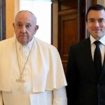 Ecuador. El presidente Daniel Noboa sobre la salud del papa: "Elevamos nuestras oraciones por su pronta recuperación"