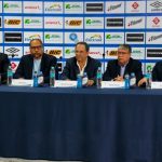 El 'Bolillo' Gómez toma las riendas de la selección salvadoreña