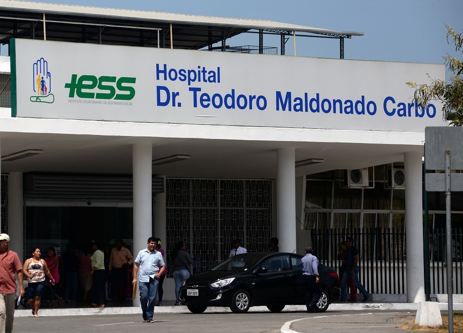 El hospital Teodoro Maldonado de Guayaquil vive horas inciertas tras el secuestro y renuncia de sus dos principales directivos.