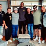El rapero Nicky Jam ofreció una presentación en Ecuador, durante la Noche Amarilla en el estadio Banco Pichincha.