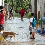 Portoviejo. Emergencia en Calderón por el desbordamiento del río Chico.