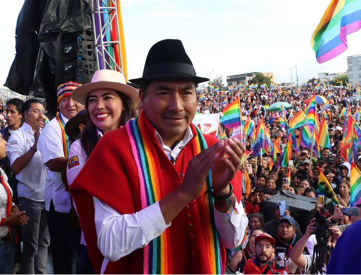 Hay candidatos, entre ellos Leonidas iza, quien afirmó que no apoyará a ningún aspirante en la segunda vuelta electoral.