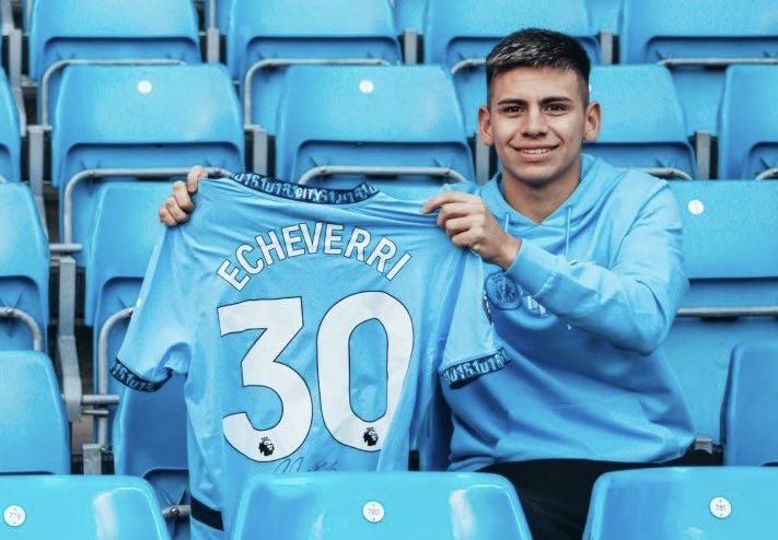 Inglaterra. Manchester City anuncia a Claudio Echeverri como refuerzo para la temporada 2025