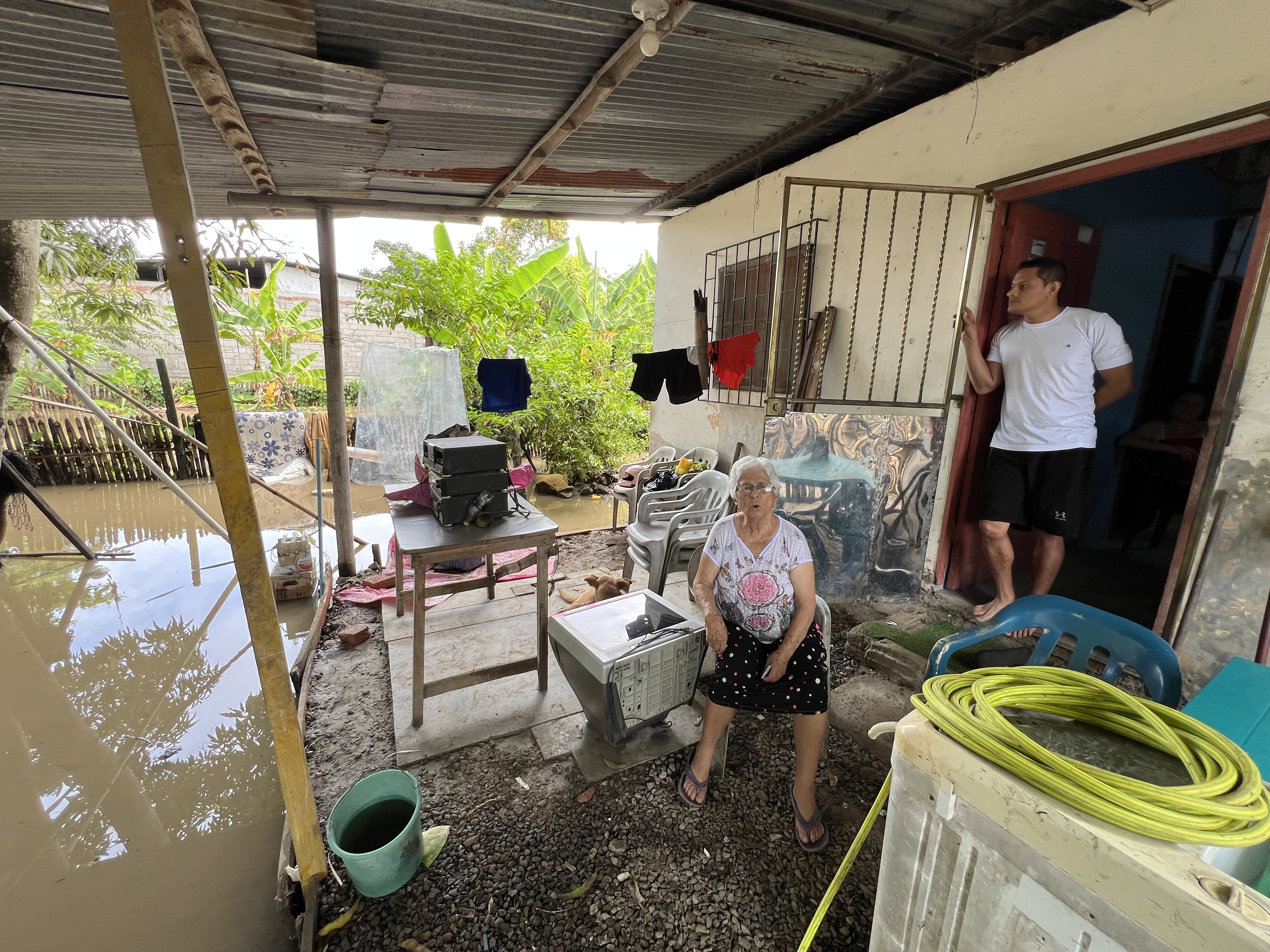 Lluvias dejan 145 viviendas inundadas en Portoviejo, 20 en Rocafuerte y familias afectadas en Tosagua