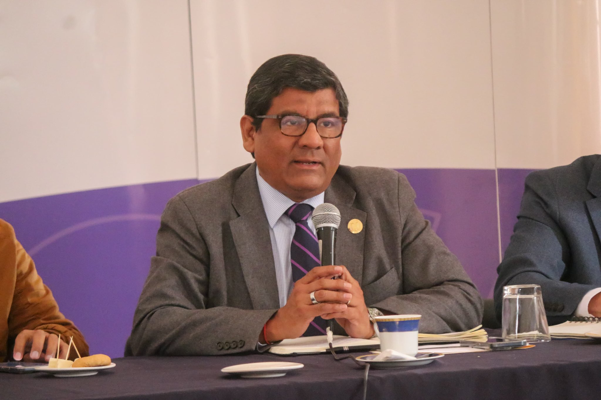 Cambio en el Ministerio de Finanzas: Luis Alberto Jaramillo reemplaza a Juan Carlos Vega