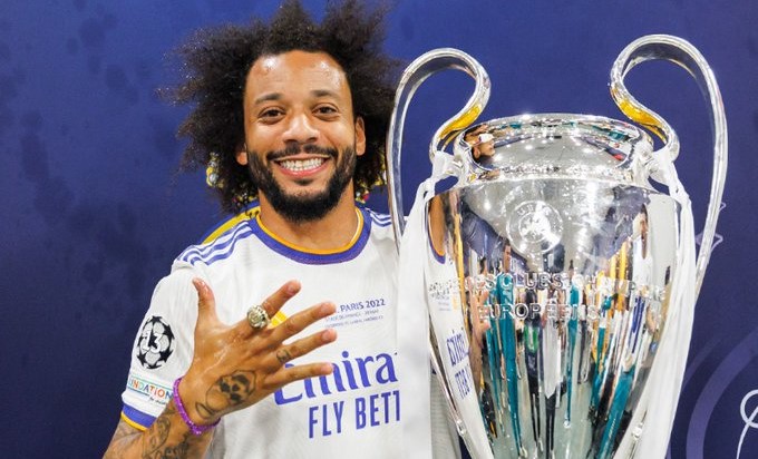 Marcelo anuncia su retiro del fútbol